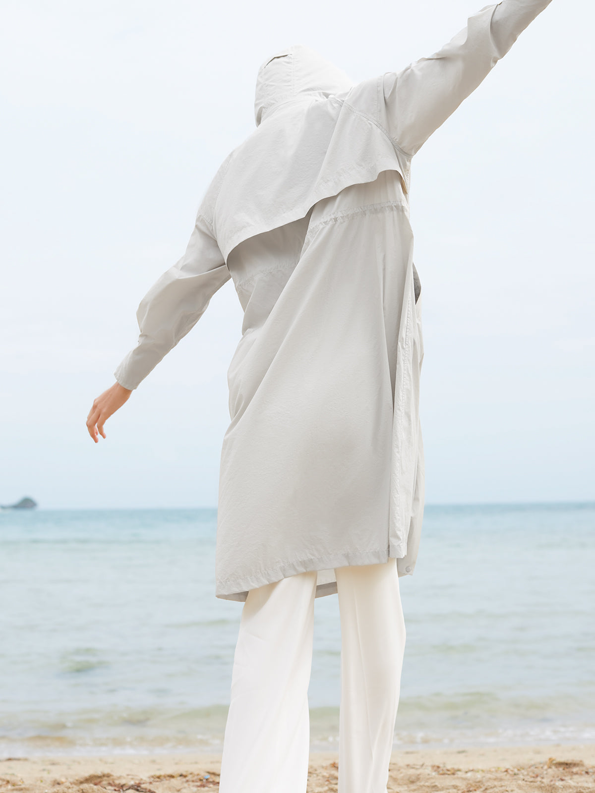 Long Ultra-Lightweight Anti-UV Adjustable Waist Jacket